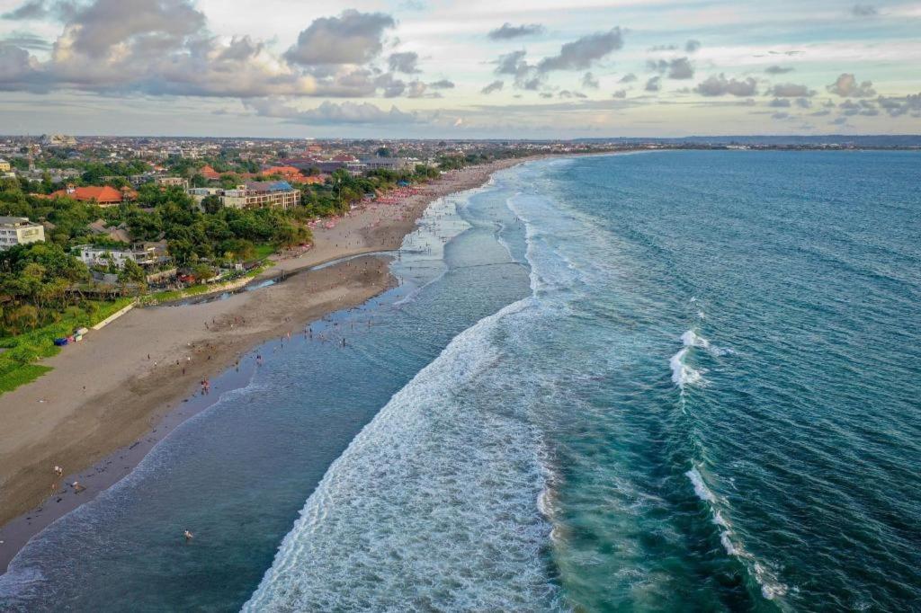 The Aroma'S Of Bali Hotel & Residence Legian Extérieur photo