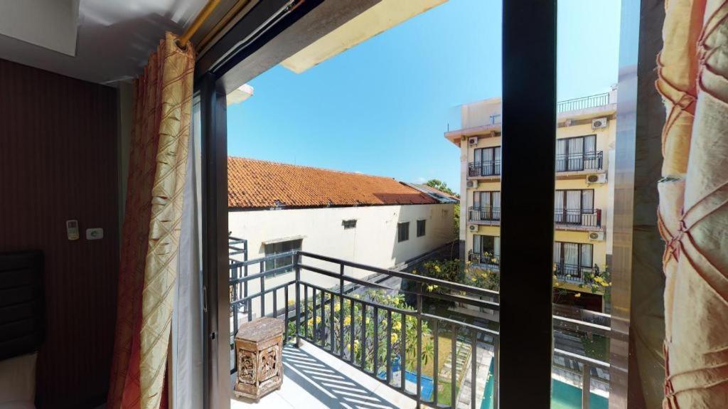 The Aroma'S Of Bali Hotel & Residence Legian Extérieur photo